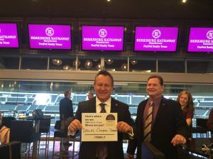 dallas-tol Gino Blefari poses with Rick Wylie, broker of Berkshire Hathaway HomeServices PenFed Realty Texas.