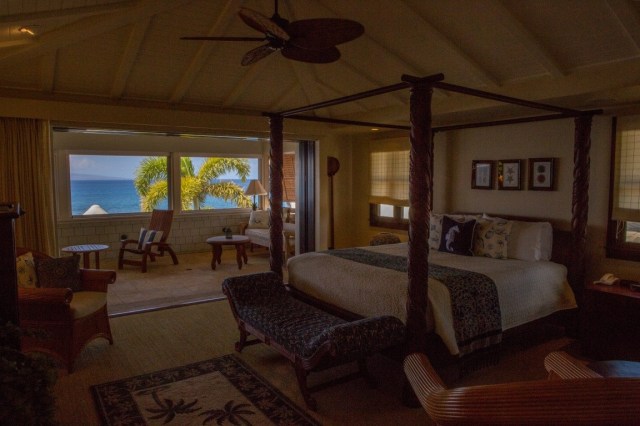 Zane Kekoa Schweitzer - Photo by Matty Schweitzer - 2014 SUP Champion Stand up paddle maui aloha surf